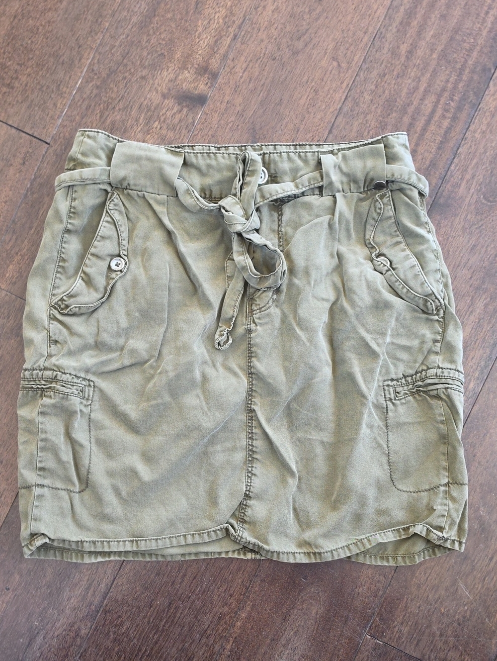 H&M Logg Olive Green Cargo Self-Tie Belt Mini Utility Skirt Size 4